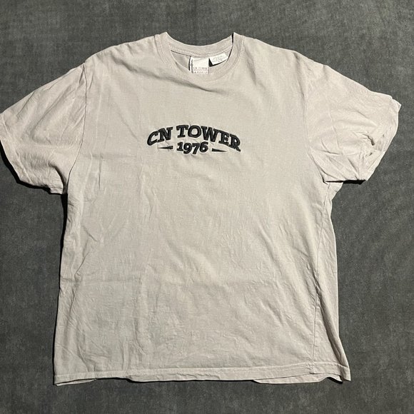 CN Tower Embroidered Grey Medium T (fits S) - Picture 1 of 5